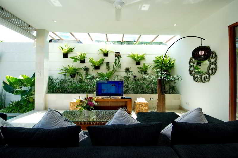 Villa Lumut 3 Bedrooms Central Seminyak Exterior photo